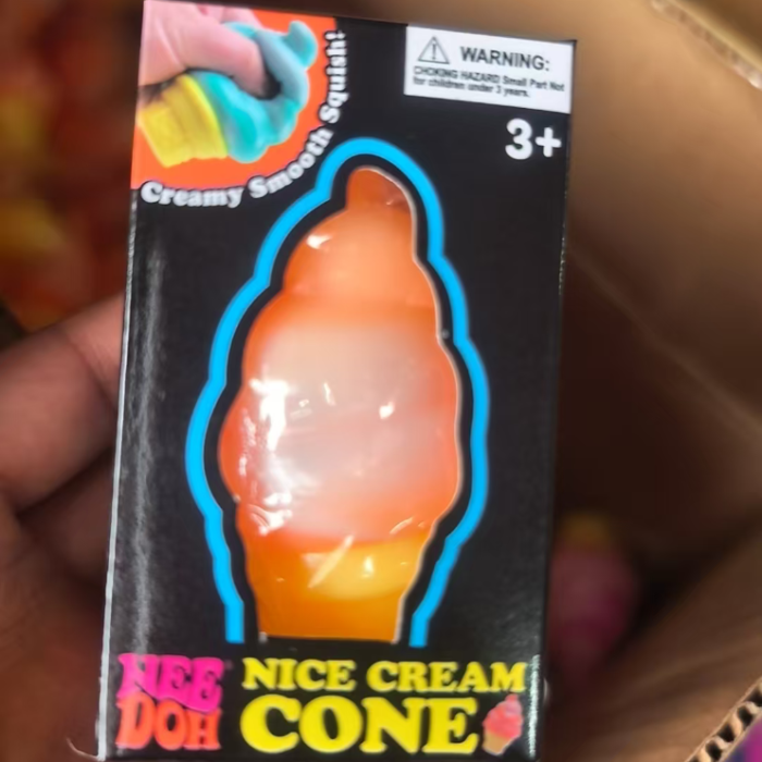 China Warehouse 150pcs TPR 3.2 inches Ice Cream Squeeze Squishy