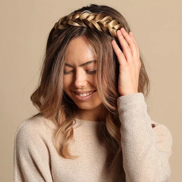 Alice Braids HALO BRAIDS