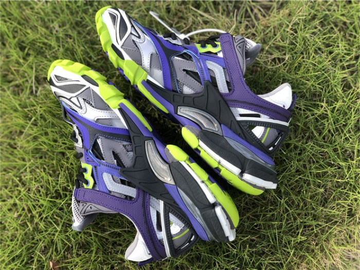 B 17FW Tripe-S High End Sneaker-103