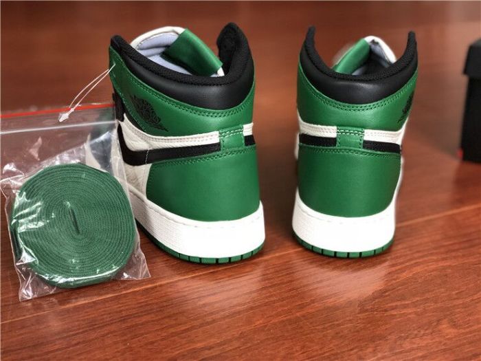 Authentic Air Jordan 1 High OG “Pine Green” GS