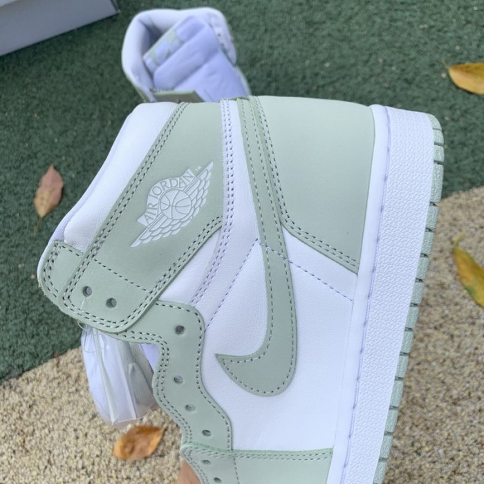 Authentic Air Jordan 1 WMNS “Seafoam”