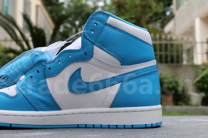 Authentic Air Jordan 1 Retro High OG “UNC”