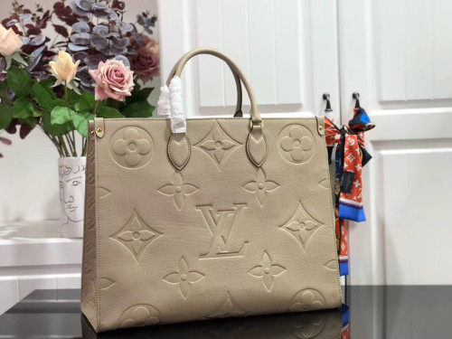 LV High End Quality Bag-555