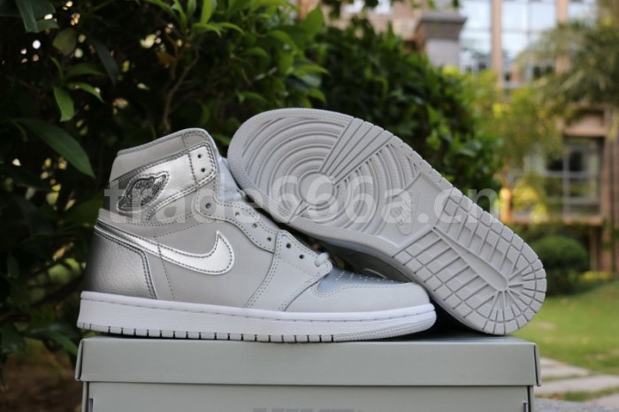 Authentic Air Jordan 1 High OG “Japan”