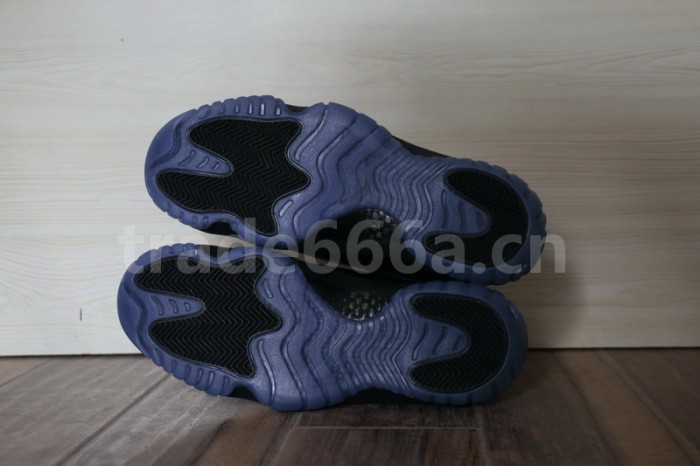 Authentic Air Jordan 11 “Cap and Gown”