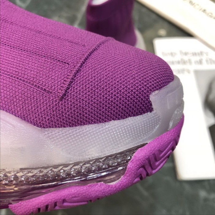 B 17FW Tripe-S High End Sneaker-038