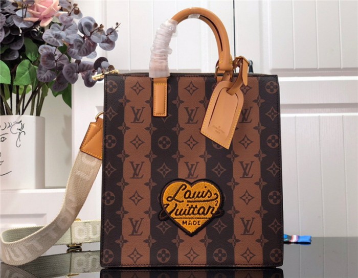 LV High End Quality Bag-974