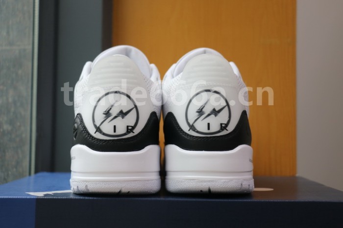 Authentic Fragment x Air Jordan 3