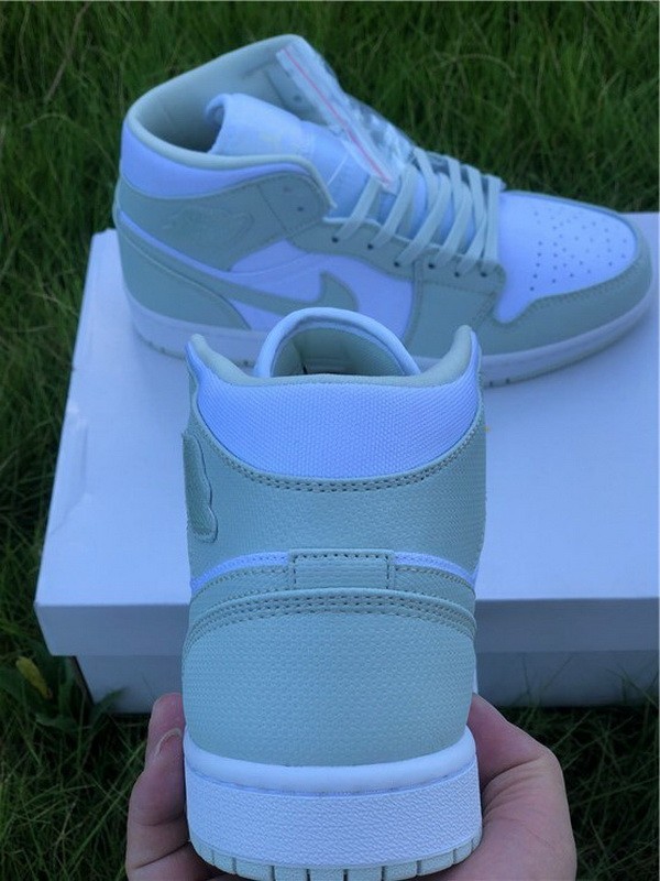 Authentic Air Jordan 1 Mid “Spruce Aura”