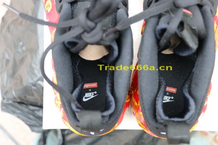 Supreme x Nike Air Foamposite One