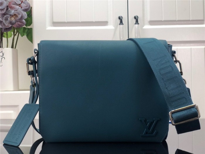 LV High End Quality Bag-953