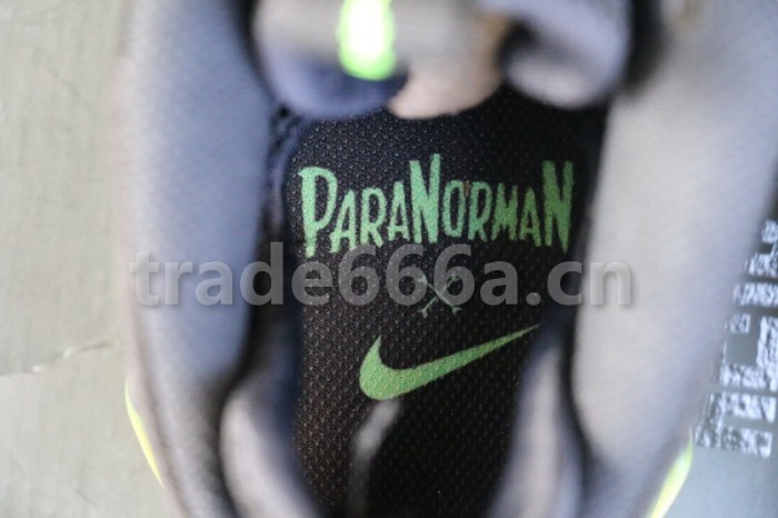 Nike Air Foamposite One “ParaNorman”