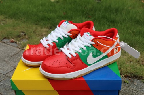 Authentic 7-Eleven x Nike SB Dunk Low
