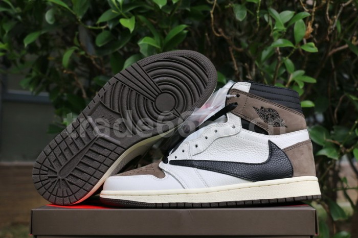 Authentic 2.0 Travis Scott x Air Jordan 1