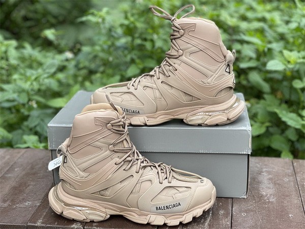 B 17FW Tripe-S High End Sneaker-260