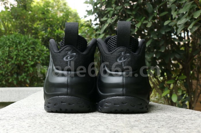 Authentic Nike Air Foamposite One “Anthracite”