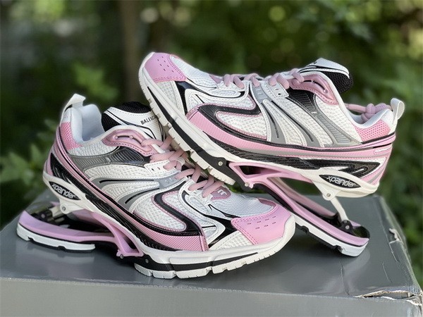 B 17FW Tripe-S High End Sneaker-234