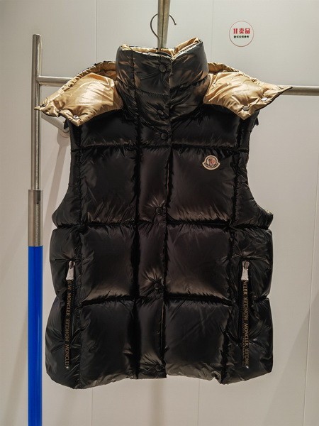 MONCLER Jacket 1：1 Quality-065