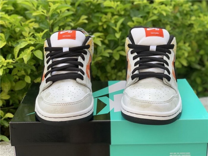 Authentic Nike SB Dunk Low Pro “Raygun”