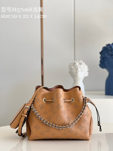 LV High End Quality Bag-937