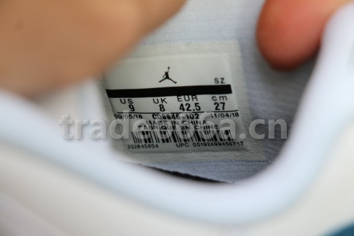 Authentic Air Jordan 11 Low “Navy Blue Snakeskin”