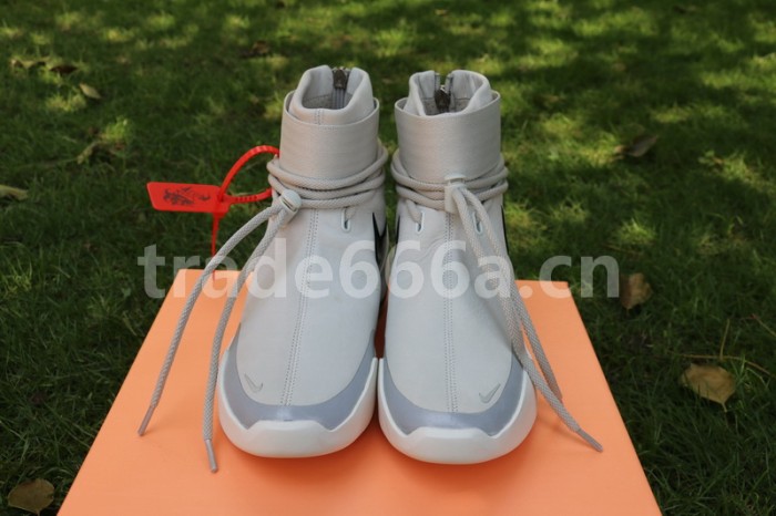 Authentic Nike Air Shot Around “Light Bone”