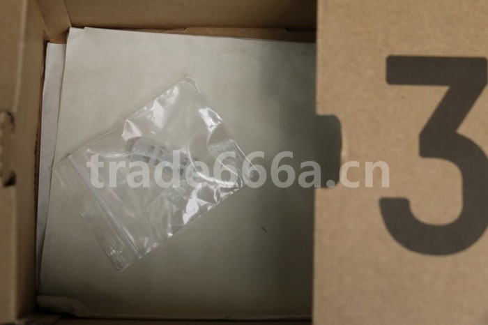 Authentic Yeezy Boost 350 V2“True Form”Kids Shoes