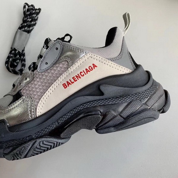 B 17FW Tripe-S High End Sneaker-072