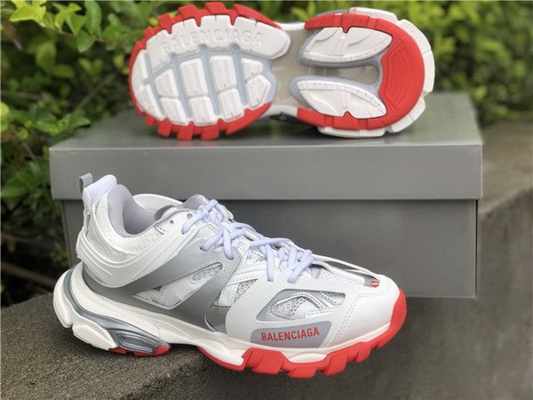 B 17FW Tripe-S High End Sneaker-206