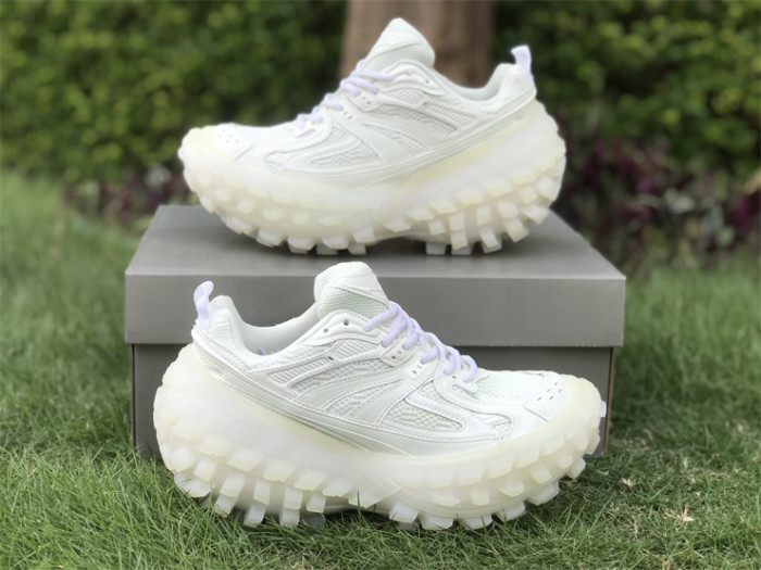 B 17FW Tripe-S High End Sneaker-326