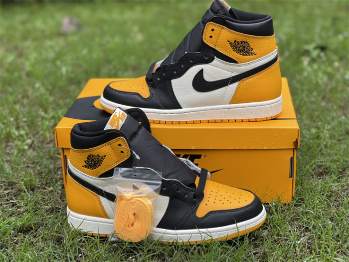 Authentic Air Jordan 1 High OG “Yellow Toe” 2022