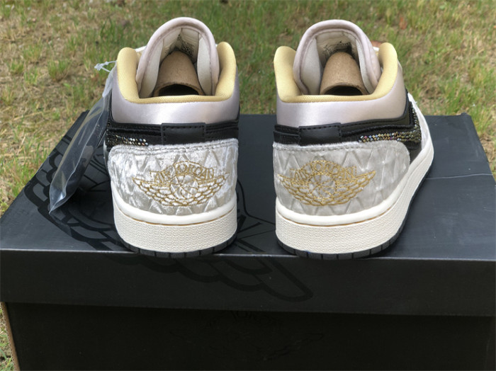 Authentic Air Jordan 1 Low DV1762-001