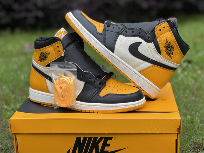 Authentic Air Jordan 1 High OG “Yellow Toe” 2022