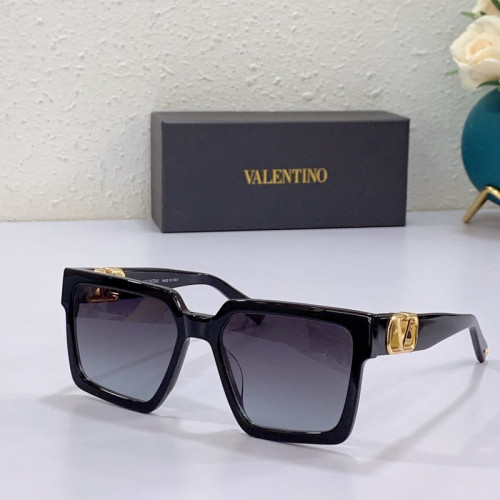 V Sunglasses AAAA-073