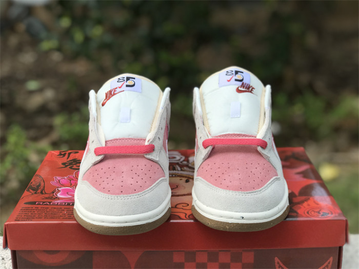 Authentic Nike Dunk Low SE 85 Rabbit