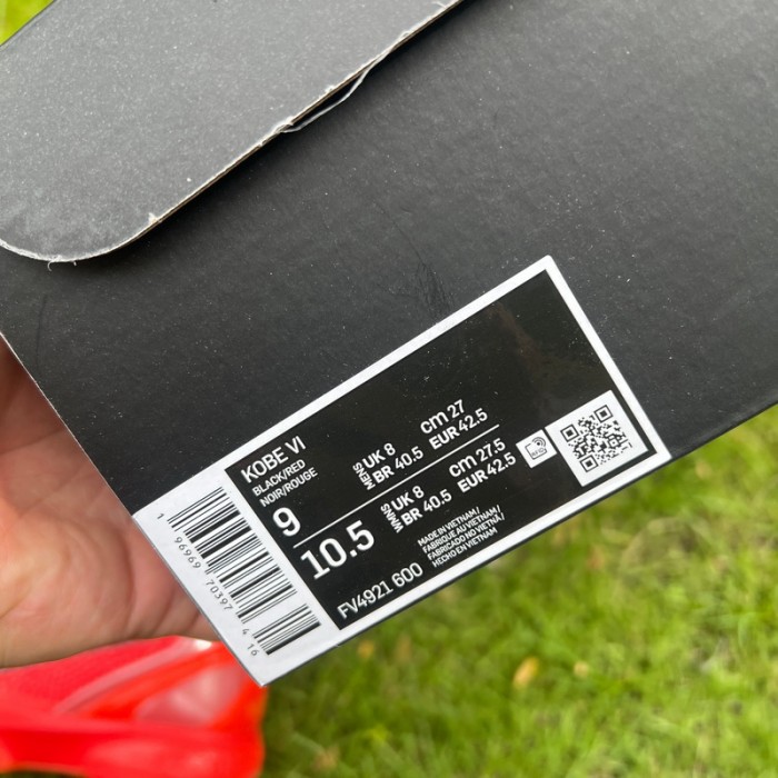 Authentic Nike Kobe 6 Protro “Reverse Grinch”