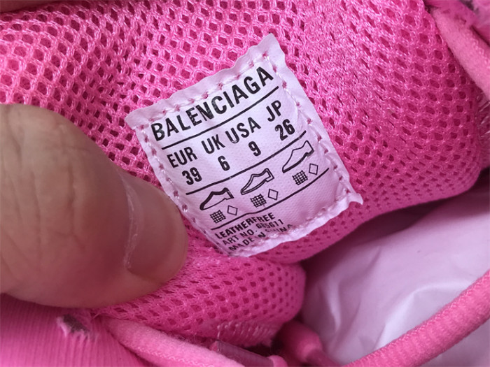 B 17FW Tripe-S High End Sneaker-388