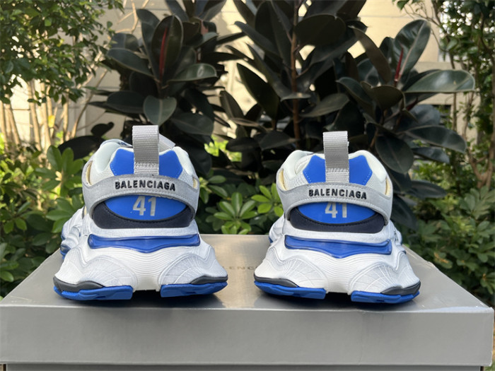 B 17FW Tripe-S High End Sneaker-452