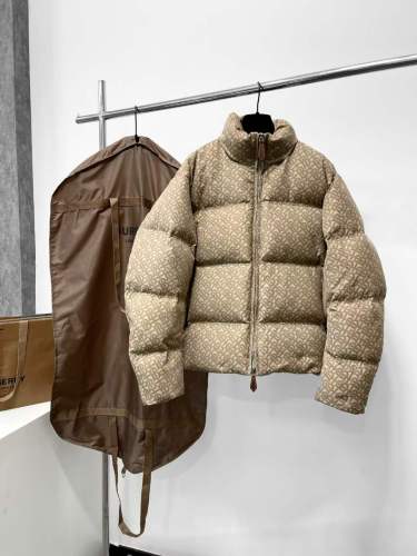 Burberry Jacket High End Quality-006