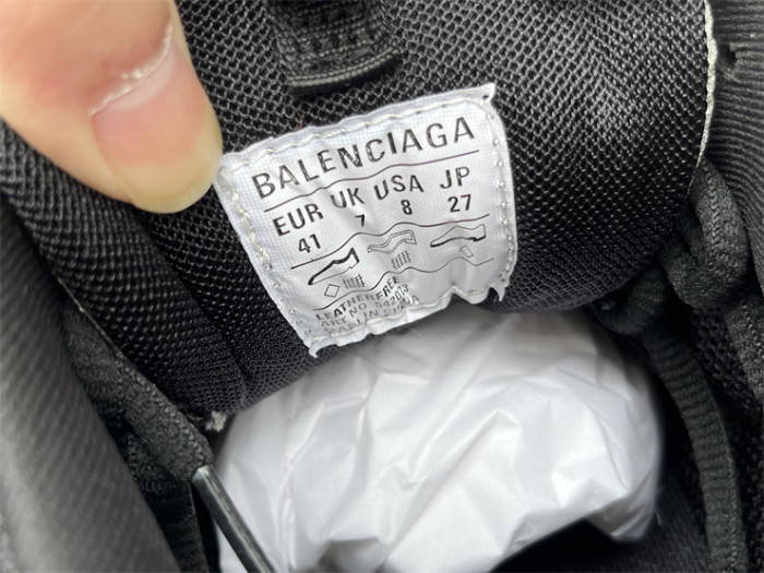 B 17FW Tripe-S High End Sneaker-436