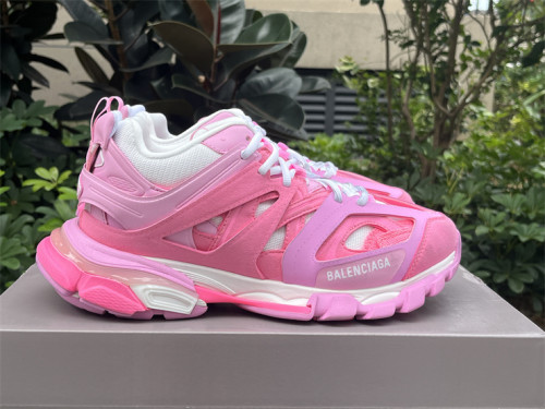 B 17FW Tripe-S High End Sneaker-446