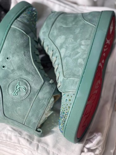 Super Max Christian Louboutin Shoes-2261