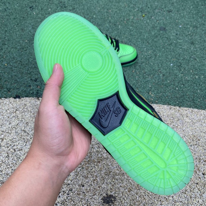 Authentic The Powerpuff Girls × Nike SB Dunk Low Pro QS Buttercup