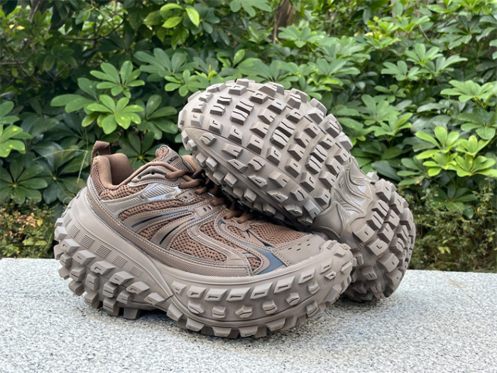 B 17FW Tripe-S High End Sneaker-433