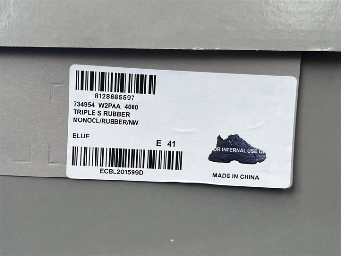 B 17FW Tripe-S High End Sneaker-420