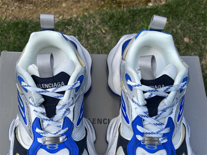 B 17FW Tripe-S High End Sneaker-452