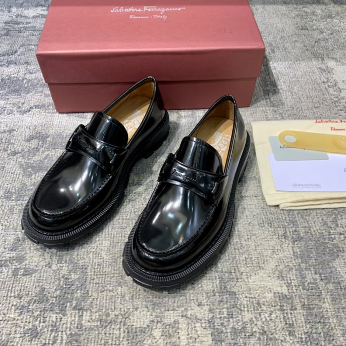 Super Max Ferragamo Shoes-016