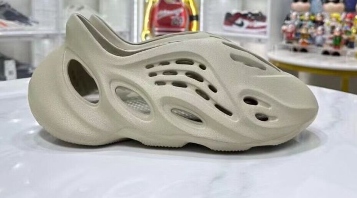 Authentic Yeezy Foam Runner “Stone Salt”GV6840