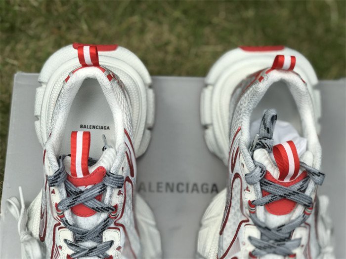 B 17FW Tripe-S High End Sneaker-373