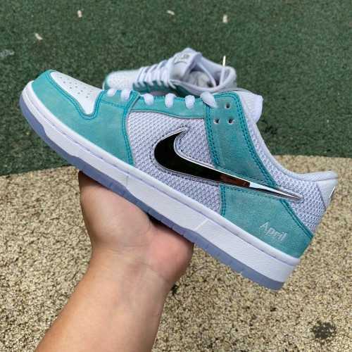 Authentic April Skateboards x Dunk SB Low